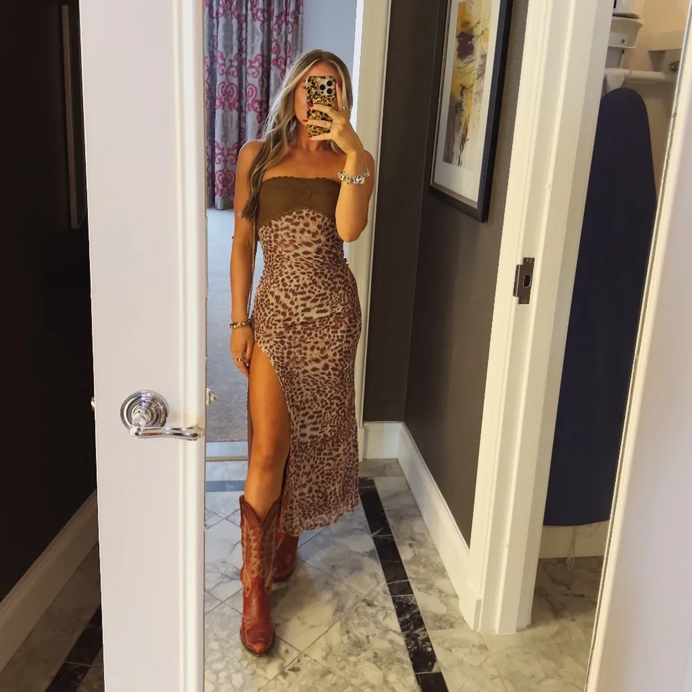 Princess Polly Raidein Strapless Maxi Dress Leopard - Picture 3 of 4